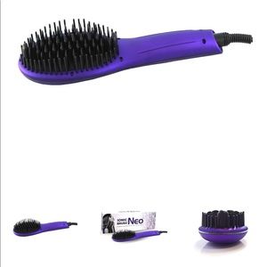 NIB Neo Ionic Heated Straightener Brush